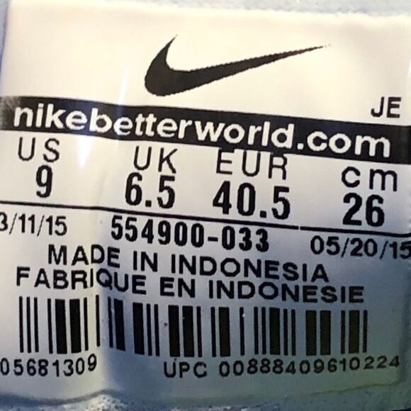 Womens NIKE Revolution 2 Black Running Shoes / Size 9 - Picture 9 of 9